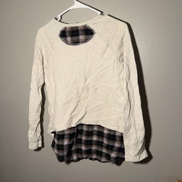 Hem & Thread top - cream and plaid accent - Picture 2 of 3